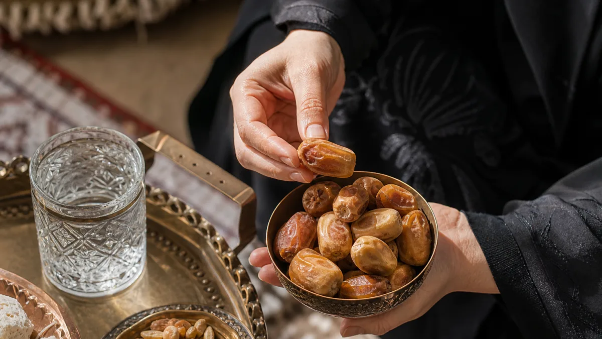 قیمت خرما زاهدی دیجی کالا برای مصرف روزانه و پذیرایی