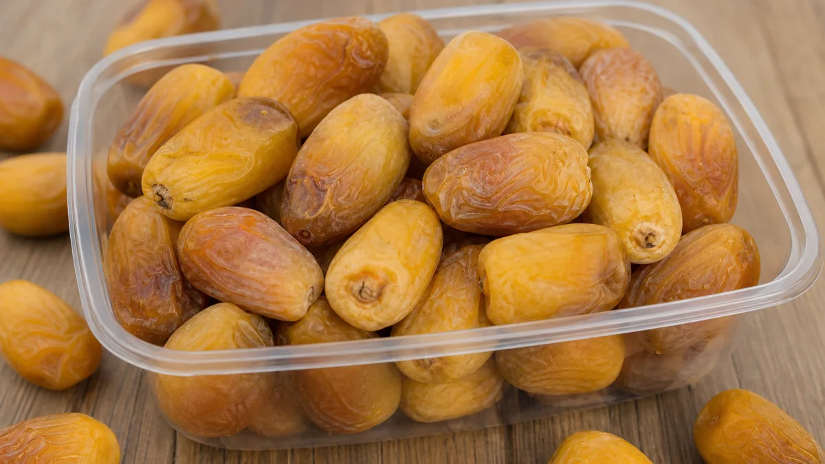 خرما زاهدی ۵۰۰ گرمی مشکین انتخاب خانواده‌ها برای مصرف روزانه