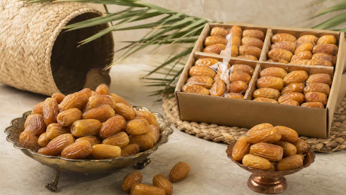قیمت خرما زاهدی صادراتی بر اساس کاربرد