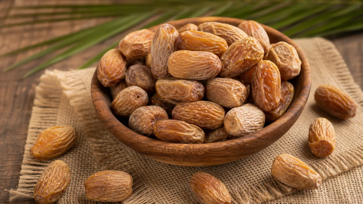 قیمت خرما زاهدی خشک