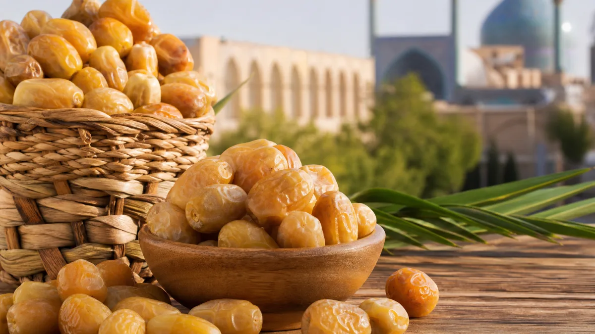 قیمت خرما زاهدی مشهد