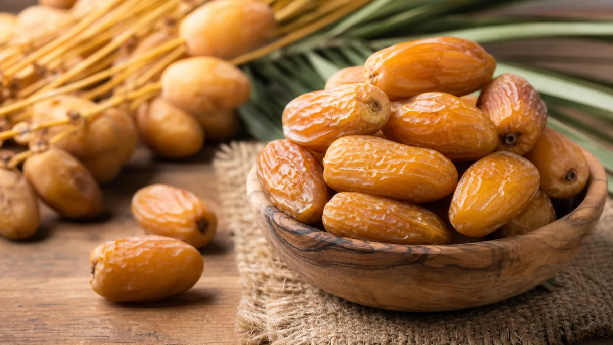 مشخصات فنی خرما زاهدی شیراز