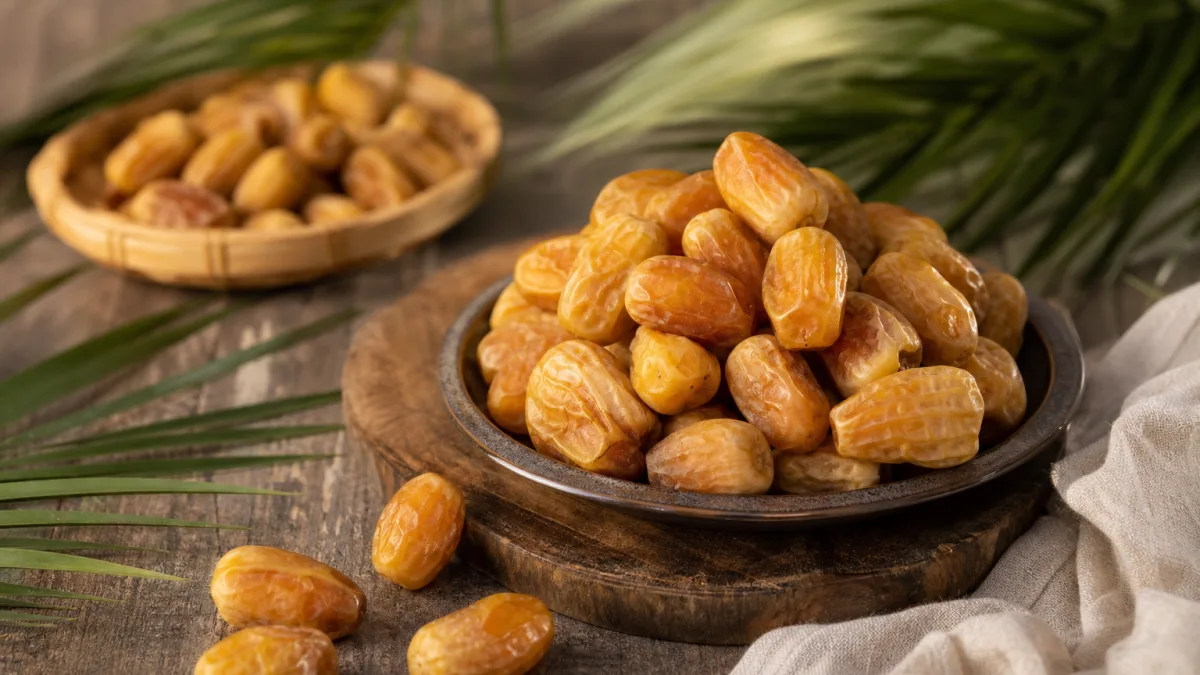 راهنمای خرید خرما زاهدی دیوار