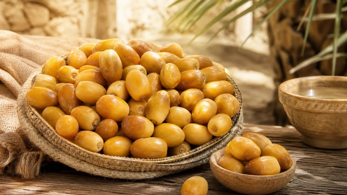 قیمت خرما زاهدی کیلویی یا بسته‌ای؟